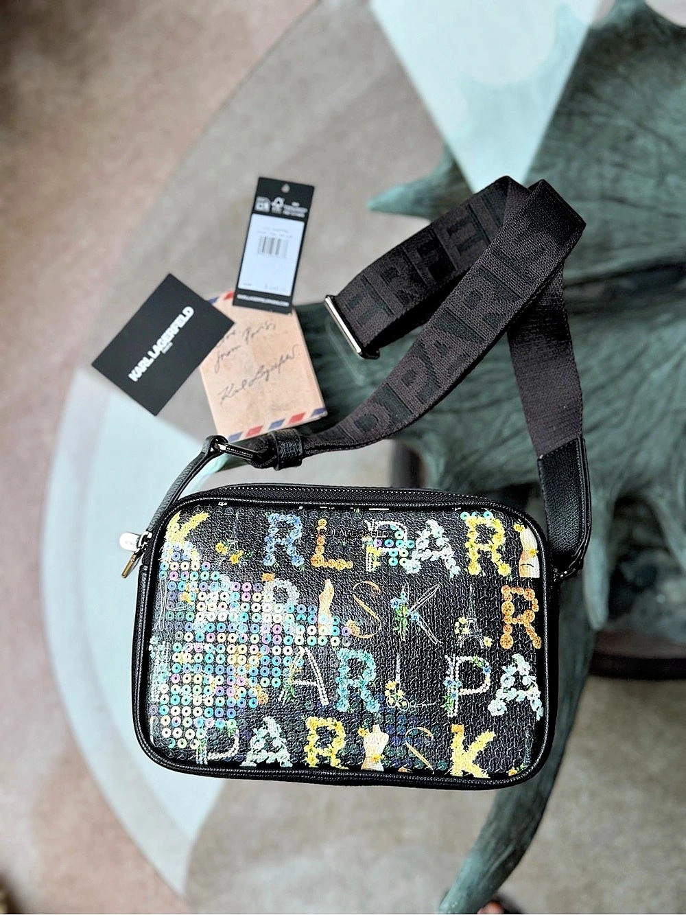 Karl Lagerfeld NWT Sequin Logo Double Compartment Crossbody Camera Bag in Black - Picture 2 of 11